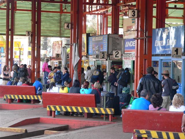 Puerto Iguazu bus terminal