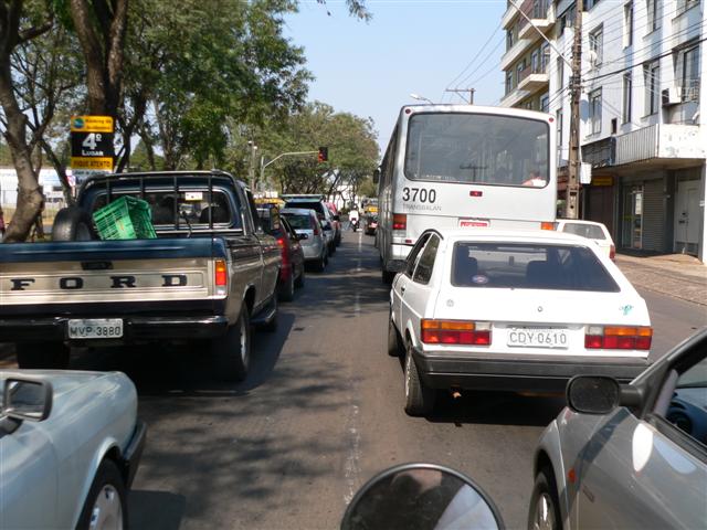 Looking between two lines of cars