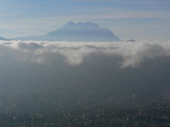 mountain behind La Paz