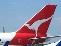 qantas jet