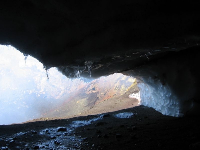 travel-adv-chile-pucon-volcano_36