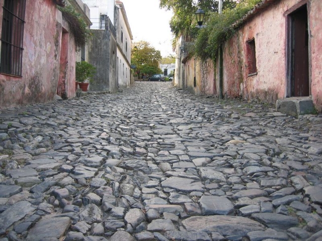 travel-uruguay-colonia_11