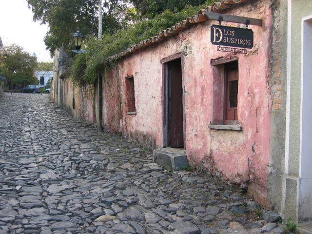 travel-uruguay-colonia_12
