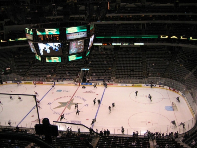 worldtrip-14f-usa-dallas-icehockey_2